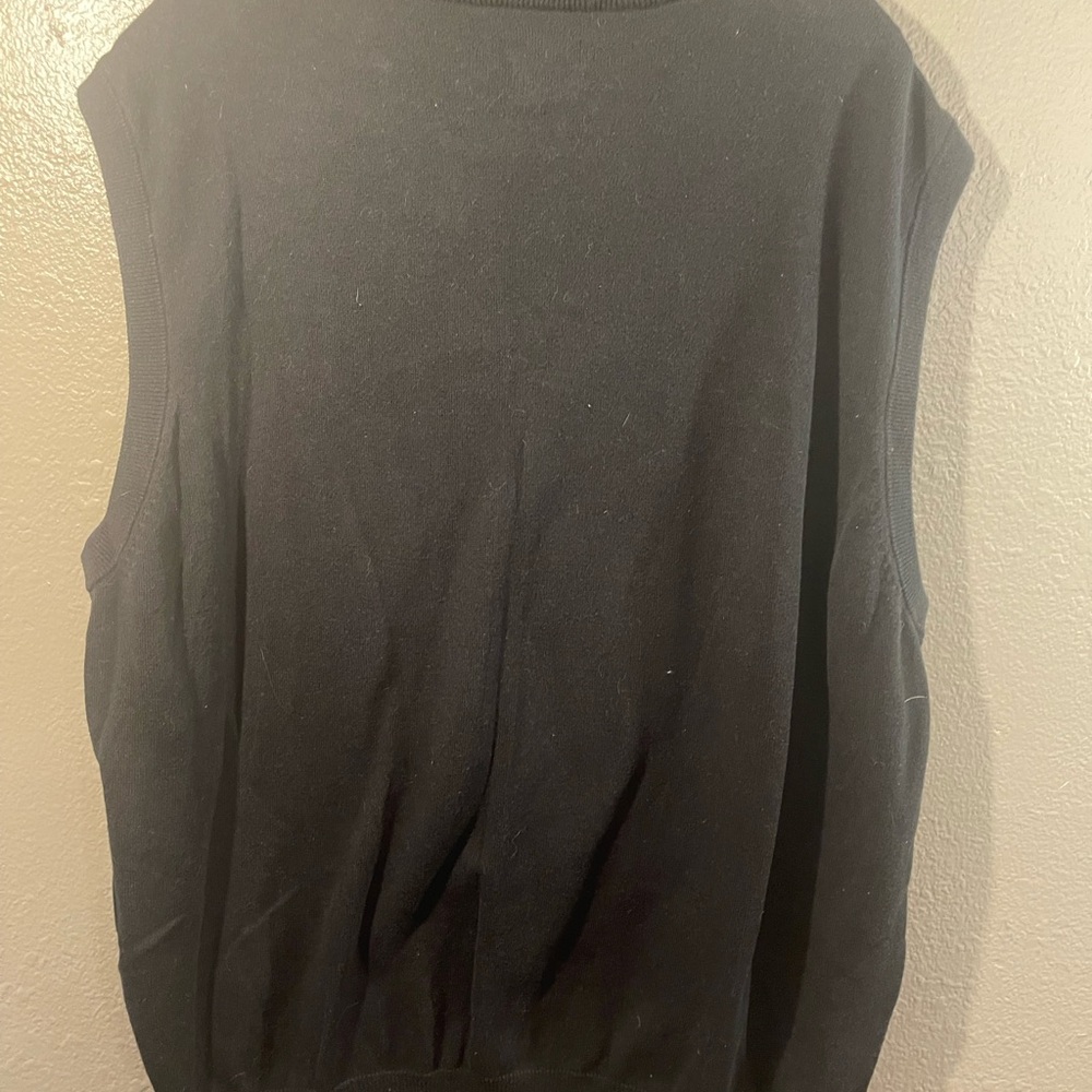 Saddlebred Black and Gray Argyle V-Neck Sweater Vest - Picture 4 of 4